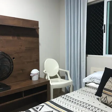 Fb House I Quarto Com Wc Uso Exclusivo Itajai Exterior photo